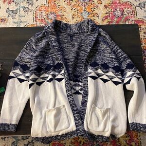 GAP Navy and Cream Geometric Cardigan